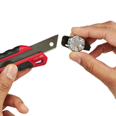 Milwaukee - Snap Off Knife Precision Blade 18mm | 48221961