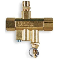 IFS - Mark III Load Genie. 1/2 NPTF X 1/2 NPTM | 04-MK3A
