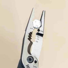 Wiha - 225mm 8-In-1 Multifunctional Pliers, Industrial Electricians, With Switchable Opening Spring, VDE 1000V Insulated | WH-46441