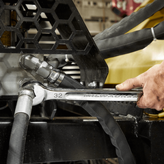 32mm Ratcheting Combination Wrench | 45969332