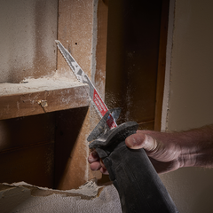 Milwaukee - Sawzall the Ax with Carbide Teeth 230mm 9" 5TPI Blade 1 Pack | 48005226