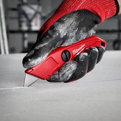Milwaukee - Fixed Blade Utility Knife | 48221513