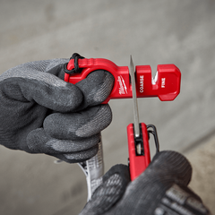 Milwaukee - Compact Knife Sharpener | 48221590