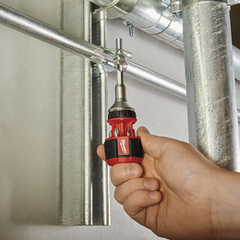Milwaukee - Stubby 8 in 1 MultiBit Ratcheting S/driver | 48222330