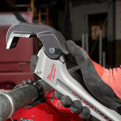 Milwaukee - Aluminium Self Adjusting Pipe Wrench 457m (18") | 48227418