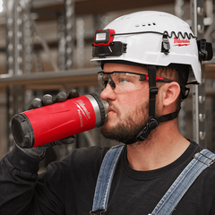 Milwaukee - PACKOUT Bottle 532ml (18oz) Chug Lid Red | 48228382R