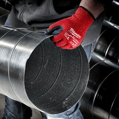 Milwaukee - Cut 5(E) Nitrile Dipped Gloves - M | 48228951