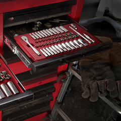 Milwaukee - 1/4" Drive 50pc Ratchet & Socket Set SAE & Metric | 48229004