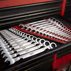 Milwaukee - 15pc Ratcheting Combination Wrench Set - Metric | 48229516