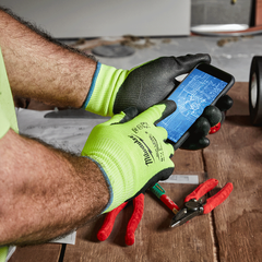 Milwaukee - Cut 2(B) High Visibility Polyurethane (PU) Dipped Gloves 1 Pack - XL | 48738923