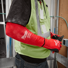 Milwaukee - Cut 3(C) Protective Sleeve 40cm 16" 1 Pack | 48739030