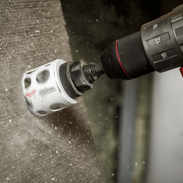 Milwaukee  67mm (2-5/8") HOLE DOZER™ with CARBIDE TEETH