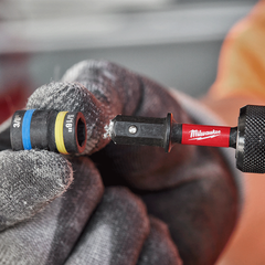 Milwaukee - SHOCKWAVE QUIK-CLEAR 2-in-1 Magnetic Nut Driver 5/16" and 3/8" | 49664544
