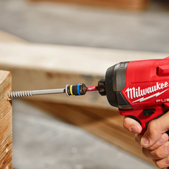 Milwaukee - SHOCKWAVE QUIK-CLEAR 2-in-1 Magnetic Nut Driver 5/16" and 3/8" | 49664544