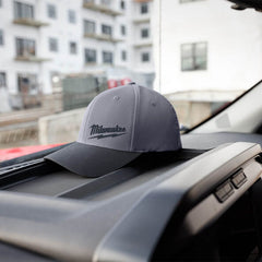 Milwaukee - WORKSKIN Fitted Hat Dark Grey - L/XL | 507DGLXL