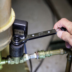 Klein Tools - RATCHETING REFRIGERATION WRENCH 5-1/2IN | A-68310