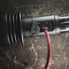 Coast - XP40R Rechargeable LED Torch with Power IQ OLED Real-Time Display - 8000 Lumens