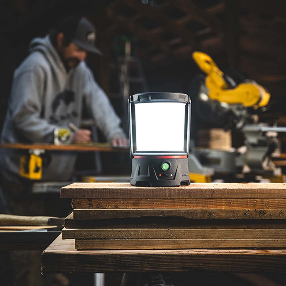 Coast - EAL40R Rechargeable Dual Power Emergency Area Lantern - 2500 Lumens