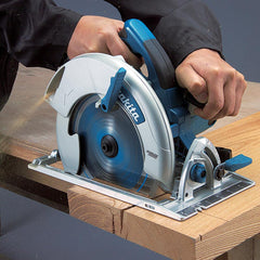 Makita - 210mm (8-1/4") Circular Saw 1800W Magnesium Base | 5008MG