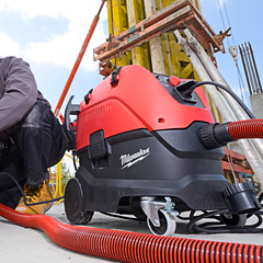 Milwaukee - 30L M-Class Dust Extractor W/ Auto Clean | AS30MAC