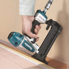 Makita - Pneumatic 18Ga Narrow Crown Stapler | AT638A