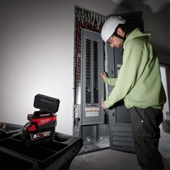 Milwaukee - M18 Compact Battery Light W/ USB Charging (Tool Only) | M18CBL0