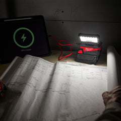 Milwaukee - M18 Compact Battery Light W/ USB Charging (Tool Only) | M18CBL0