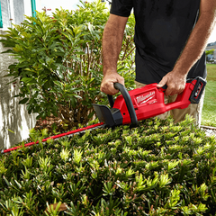 Milwaukee - M18 FUEL 18" (457 mm) Hedge Trimmer (Tool Only) | M18CHT180