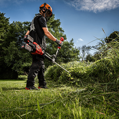Milwaukee - M18 FUEL Dual Battery Brushcutter/Line Trimmer with Double Shoulder Harness (Tool Only) | M18F2BC0