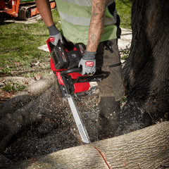 Milwaukee - M18 FUEL 20" (508 mm) Dual Battery Chainsaw (Tool Only) | M18F2CHS200