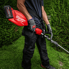 Milwaukee - M18 FUEL™ QUIK-LOK™ Outdoor Power Head Power Pack 3A2 | M18FOPHPP3A2802F