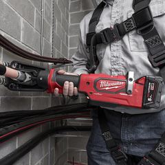 Milwaukee - M18 FORCE LOGIC 137kN Inline Utility Crimper (Tool Only) | M18HCCT1370B