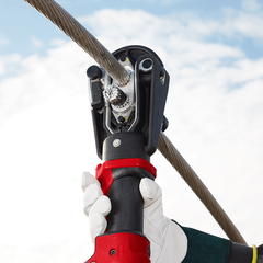 Milwaukee - M18 FORCE LOGIC 137kN Inline Utility Crimper (Tool Only) | M18HCCT1370B