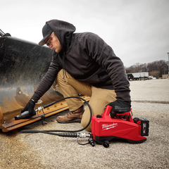 Milwaukee - M18 Mini Hydraulic Pump (Tool Only) | M18HMP7000