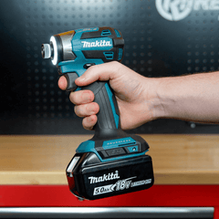 Makita - 18V Brushless 4-Stage Impact Driver Kit | DTD173RTJ