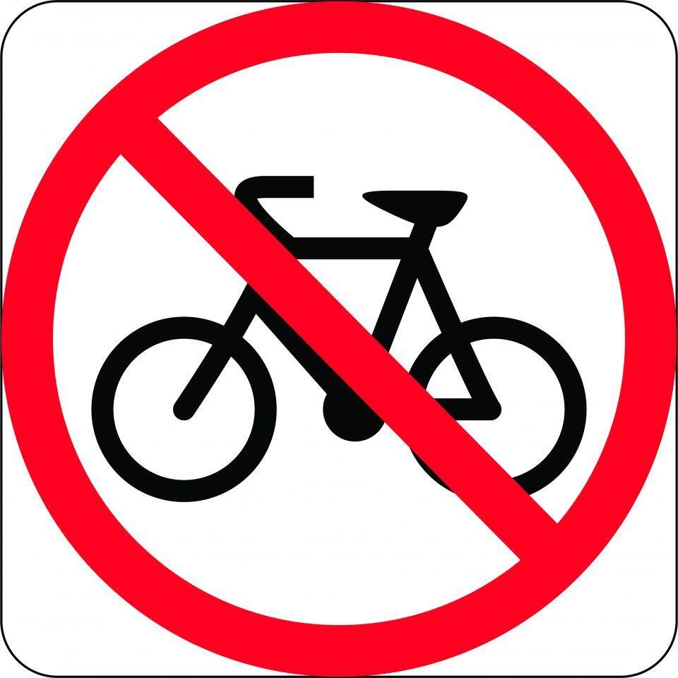 Uniform Safety Signs - 450x450mm - Aluminium - Class 1 - No Bicycles Symbol in Roundell | R6-10-3A