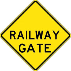 Uniform Safety Signs - 600x600mm - Aluminium - Class 1 - Reflective - Railway Gate | W7-15A