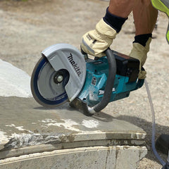 Makita - 18V x 2 Brushless 230mm (9") Power Cutter Kit - Includes 2 x 5.0Ah Batteries Dual Port Rapid Charger Blade Not Included | DCE090PT2