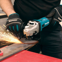 Makita - 125mm (5") Angle Grinder 1900W Active Feedback Sensing Technology (Aft) Anti-Restart Protection Soft Start SJSII Anti-Vibration Handle Mechanical Brake Variable Speed Dial | GA5091X01