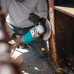 Makita - 230mm (9") Angle Grinder 2400W Aft Soft Start Anti-Restart Mechanical Brake Straight Handle | GA9070X1