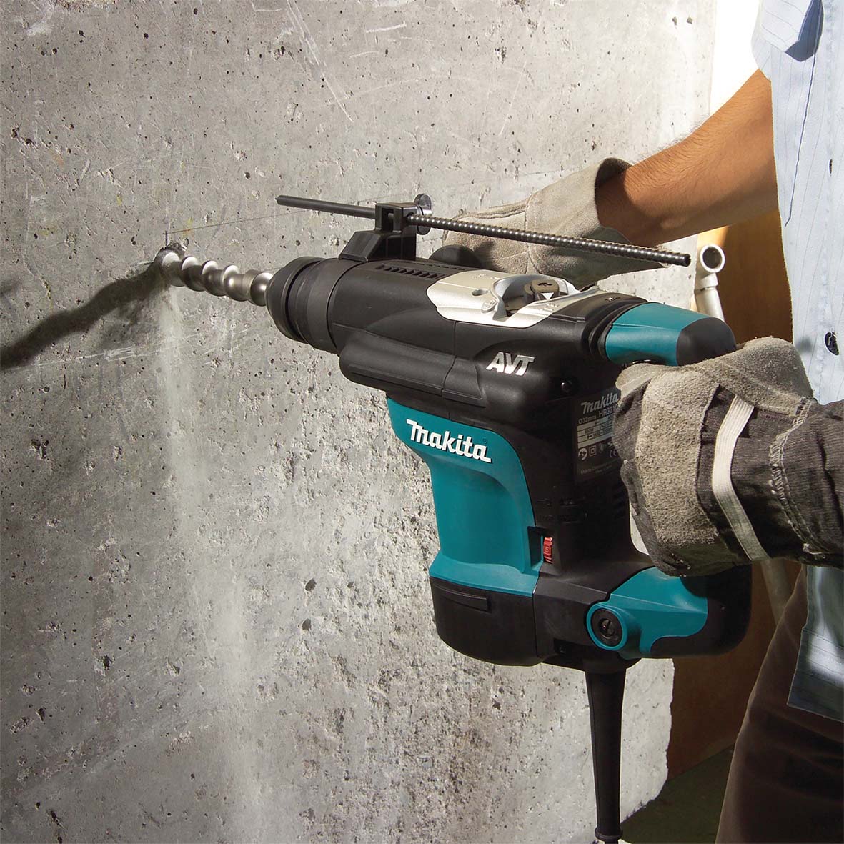 Makita HR3210C - view 3