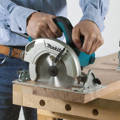 Makita - 165mm (6-1/2") Circular Saw 1050W | HS6600
