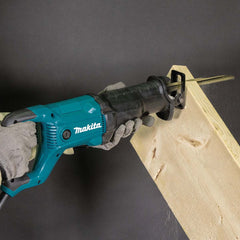 Makita - Variable Speed Recipro Saw 1200W | JR3051TK