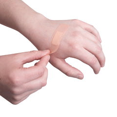 FastAid - P12 Adhesive Plasters Plastic 72 x 19mm 100pk | P12