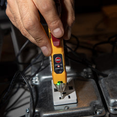 Klein Tools - DUAL RANGE NON-CONTACT VOLTAGE TESTER | A-NCVT-2P