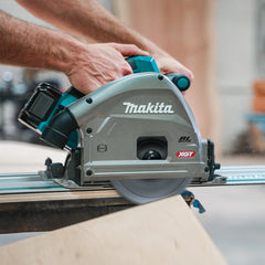 Makita - 40V Max Brushless AWS 165mm (6-1/2") Plunge Cut Circular Saw - Includes 2 x 4.0Ah Batteries & Single Port Rapid Charger 2x Makpac Case Type 4 & 1400m Guide Rail AWS Receiver Included | SP001GM201T
