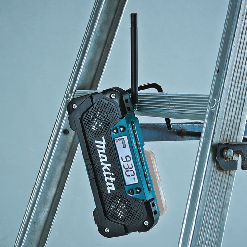 Makita MR052 - view 4