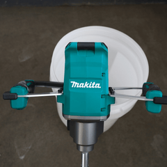 Makita - 40V Max Brushless Paddle Mixer M14 Shaft - Includes 4.0Ah Battery & Single Port Rapid Charger | UT001GM102