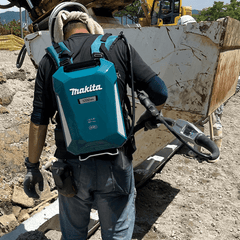Makita - 1500mm 40V Max Direct Connect (43mm Dia) Concrete Vibrator - Includes Portable Power Supply (Pdc1200a02) | VR001CX3